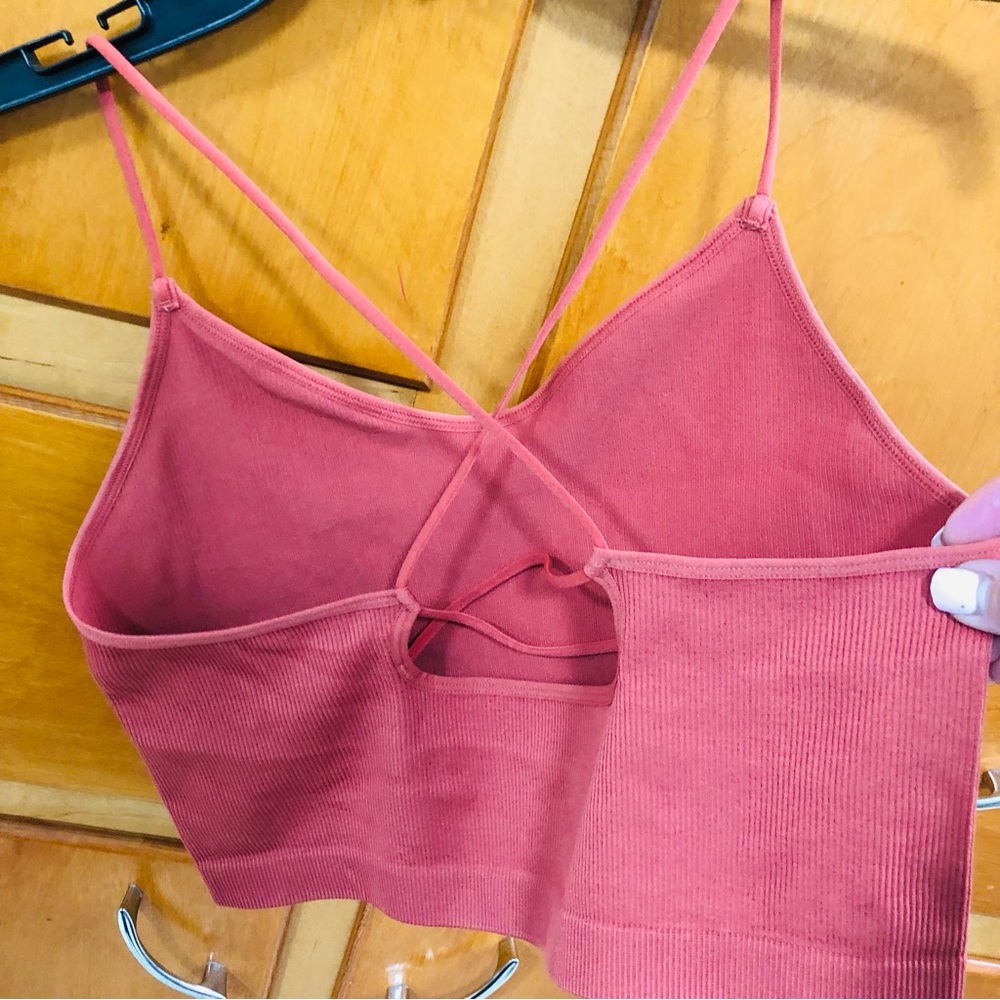 Pink Ribbed Strappy Crop Top - Picture 2 of 4